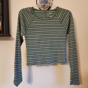 Arizona Jean Company Green Striped Long Sleeve Tee Juniors Large
